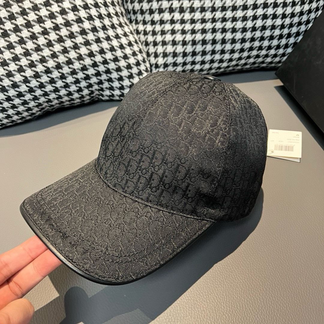 Christian Dior Caps